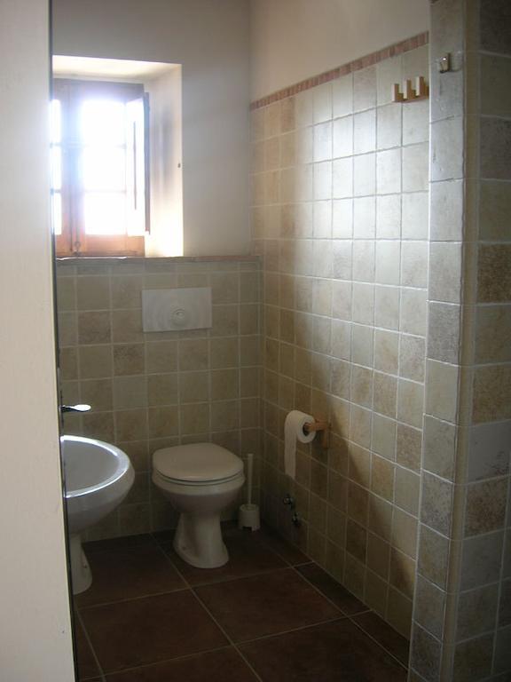 Carbonesca Agriturismo Carestoヴィラ エクステリア 写真