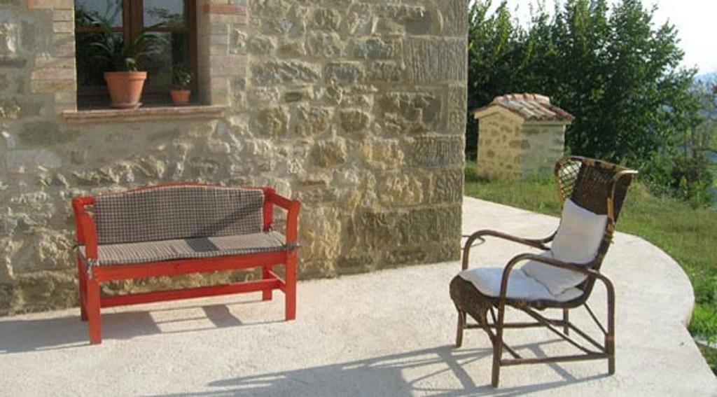 Carbonesca Agriturismo Carestoヴィラ エクステリア 写真