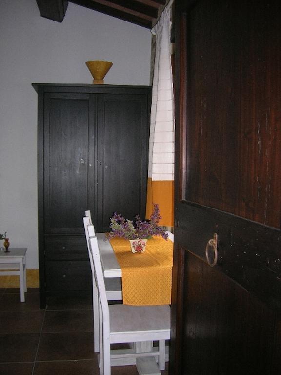 Carbonesca Agriturismo Carestoヴィラ 部屋 写真